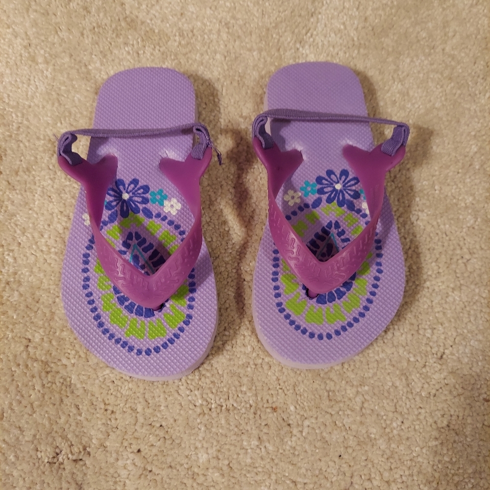 NWOT-Free With Bundle Purple Flip Flops